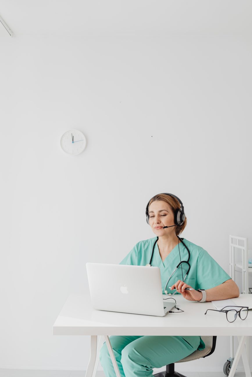 Como Funciona uma Secretária Virtual para Clínicas: Passo a Passo